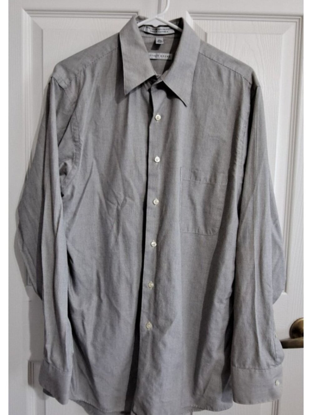 Geoffrey Beene Men's 15.5/34-35 Button Up Gray Check Shirt Wrinkle Free Office